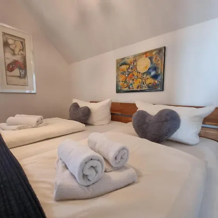 Ferienhaus Romantik Am Deich Сasa de vacaciones Dornum