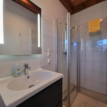 Ferienhaus Romantik Am Deich Сasa de vacaciones